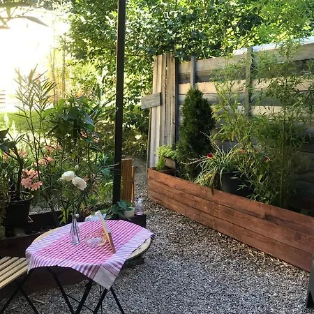 Matin De Saone Gæstehus 4*